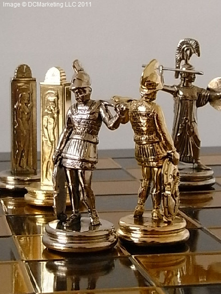 Discus Thrower Themed Chess Set - Manopoulos